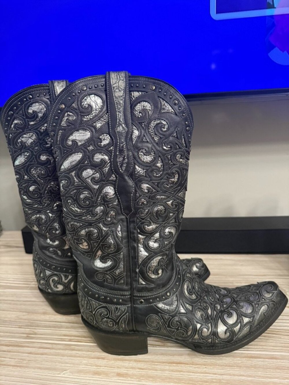 Lucchese Womens Sierra Cowboy Boots - Picture 4 of 5